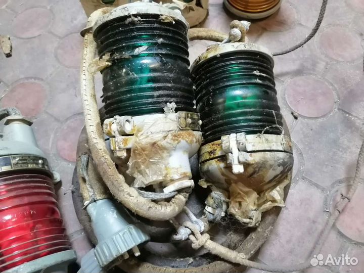 Катер костромич в разбор