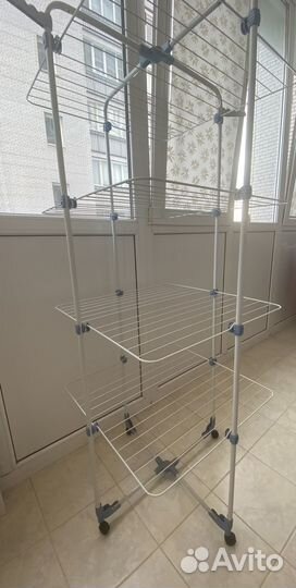 Сушилка на колёсиках складная