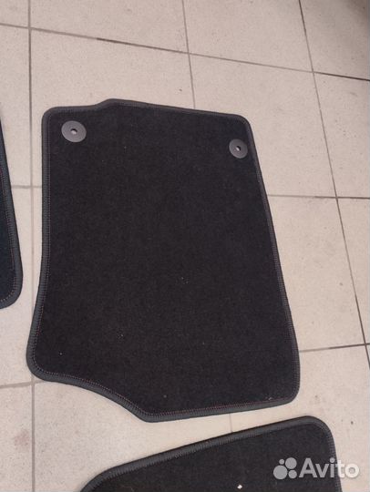 Новые оригинальные ковры VW, Skoda 5jb863011kxmv