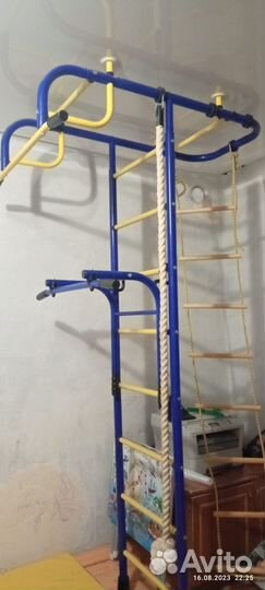 Спортивный уголок для детей