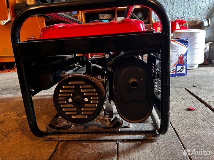Генератор бензиновый
