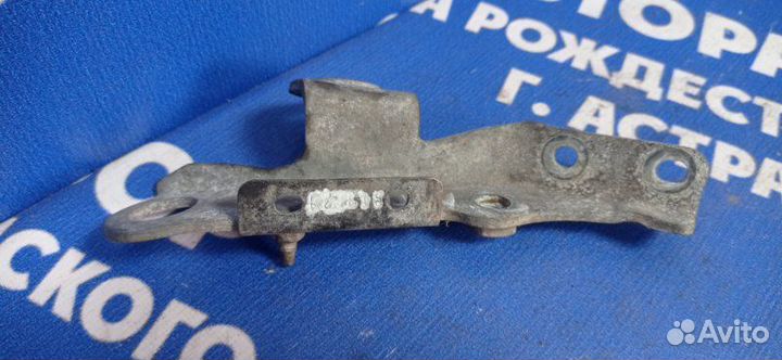 Петля двигателя Renault Logan 1 седан K7J 2008