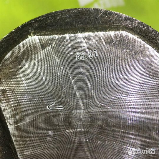 Поршень с шатуном бмв Е28