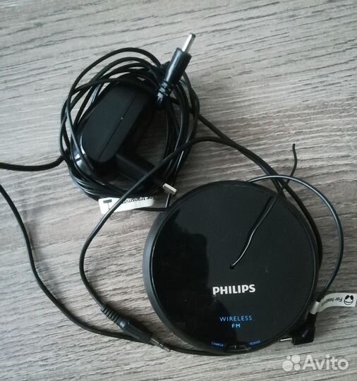 Станция для наушников Philips