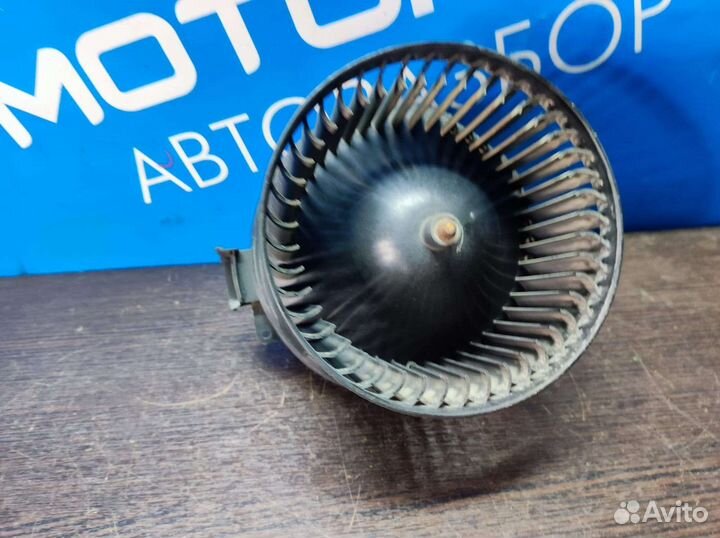 Мотор отопителя Ford Fiesta Mk6