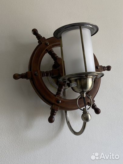 Люстра штурвал и светильник настенный б/у