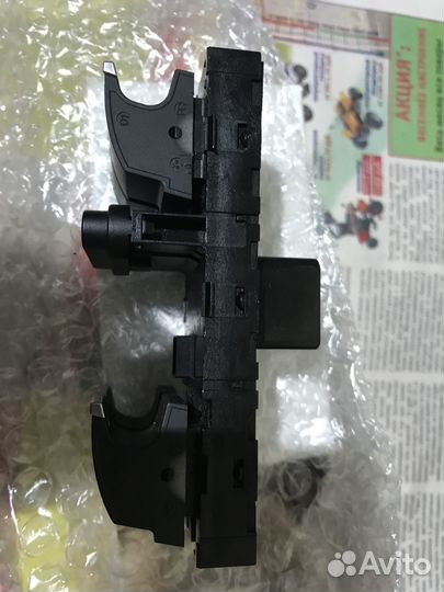 Блок управления стеклоподьемниками VW Tiguan Golf