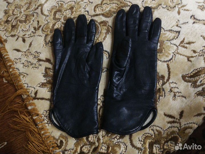 Перчатки женские