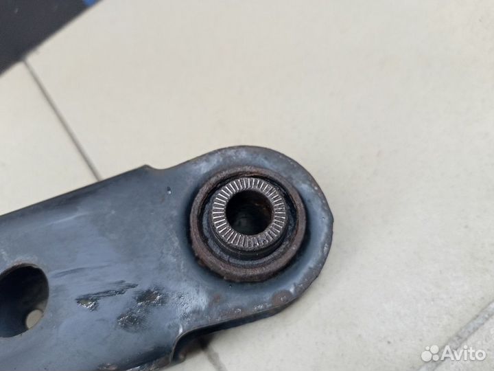 Рычаг задний поперечный правый RAV 4 2013