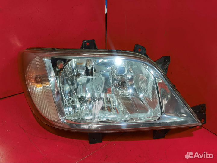 Фара правая с дхо Мерседес Спринтер Классик W909