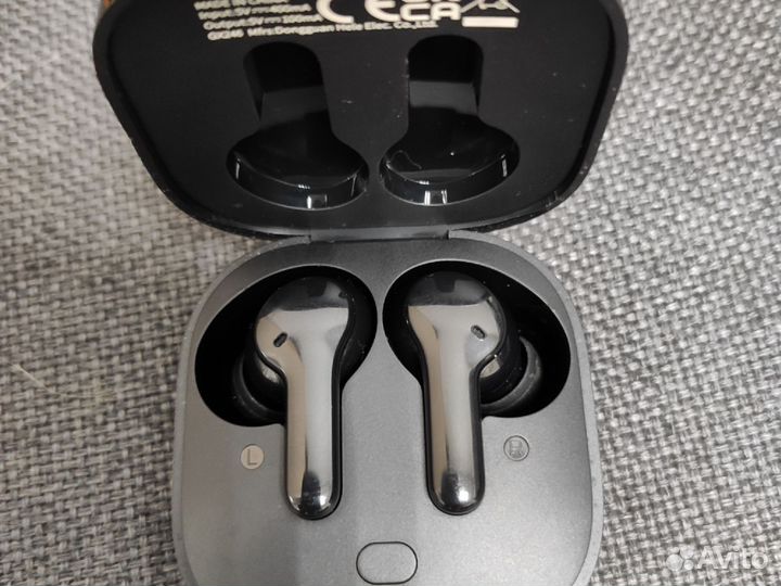 TWS наушники QCY T13