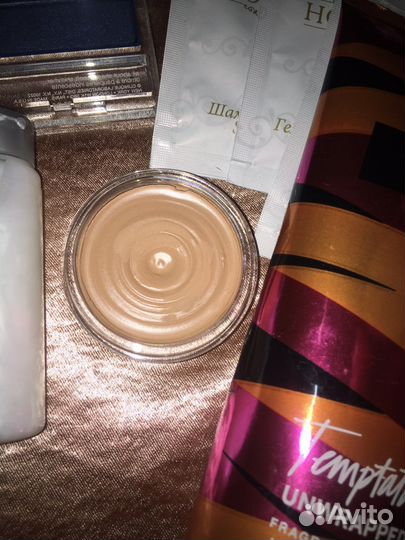 Лот косметики пакетом Clinique YSL VicoriaSecret