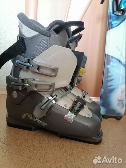 Горные лыжи Salomon, ботинки, палки