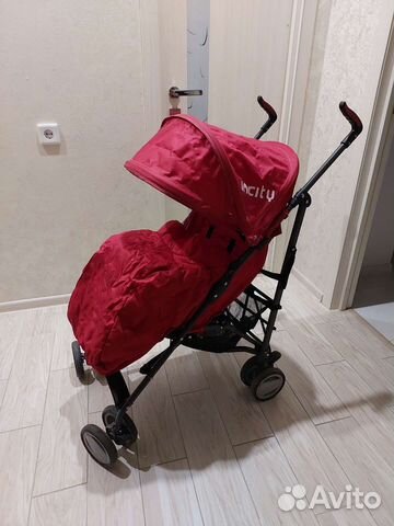 Прогулочная коляска трость