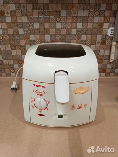 Фритюрница Tefal Visialis