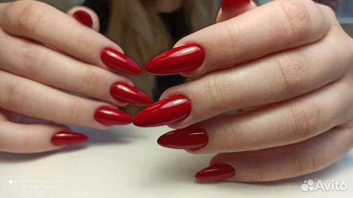 Маникюр и педикюр