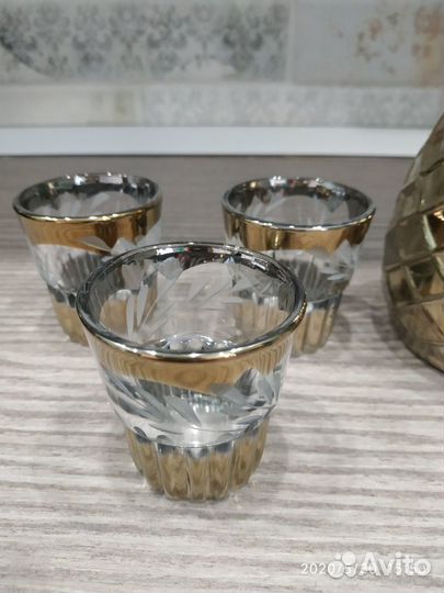 Стаканчики с графином