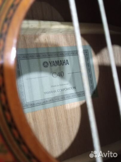 Гитара акустическая Yamaha С40