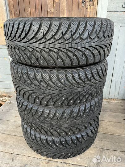 R16 Sava Eskimo Stud 205/55, PCD 5x114.3 DIA 67.1