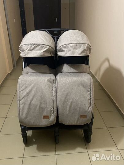 Прогулочная коляска для двойни или погодок