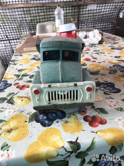 Игрушечные машинки СССР