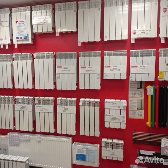 Батарея - биметаллическая литая новая