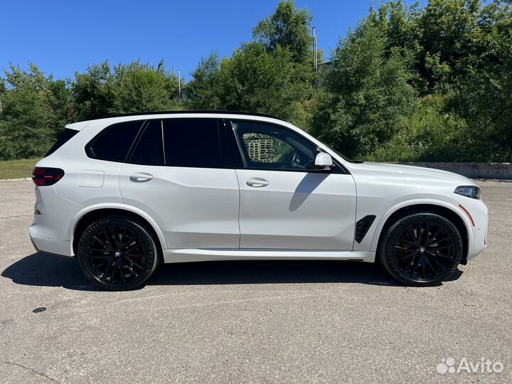 BMW X5 3.0 AT, 2023, 5 800 км