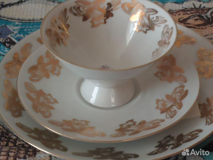 Фарфор из Германии. витраж.чайное трио