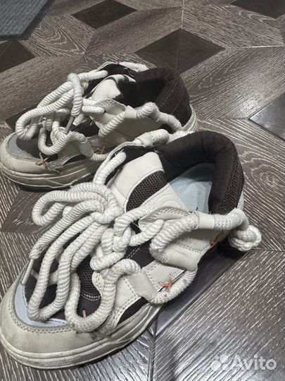 Кроссовки утепленные весна 39