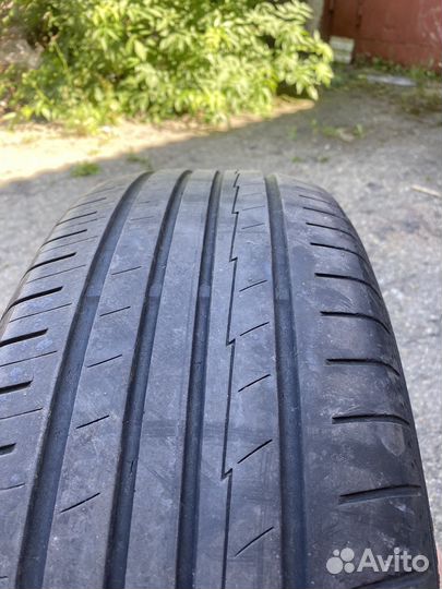 Yokohama BluEarth-A 215/65 R16