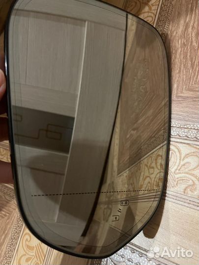 Зеркальное полотно правое на лексус RX4