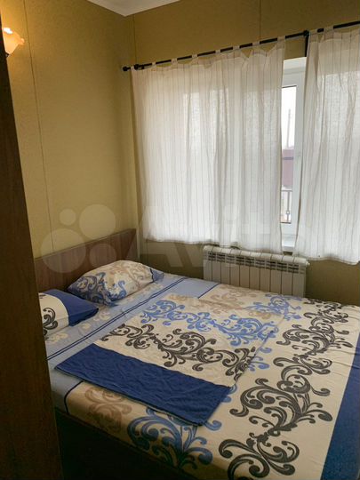 Дом 195 м² на участке 4 сот.