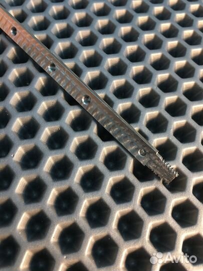 Ось впускного коллектора g6ea/g6ba