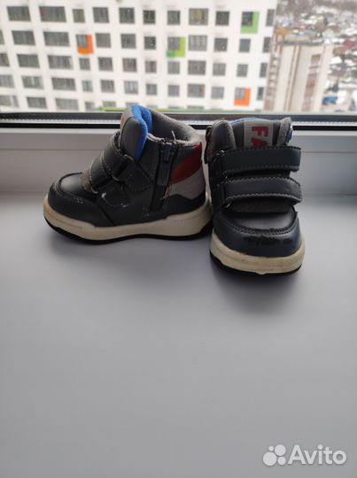 Ботинки демисезонные 19 размер