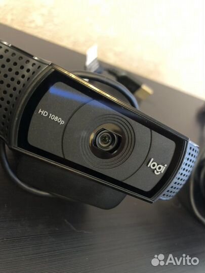 Веб камера Logitech HD Pro C920, C930e