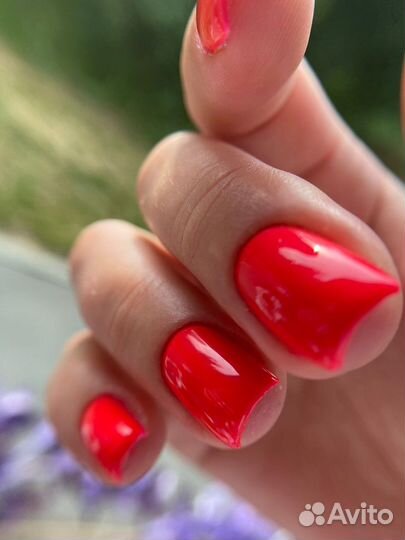 Маникюр, педикюр