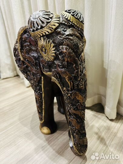 Слон для интерьера