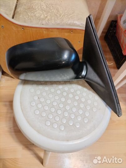 Зеркало заднего вида Mitsubishi