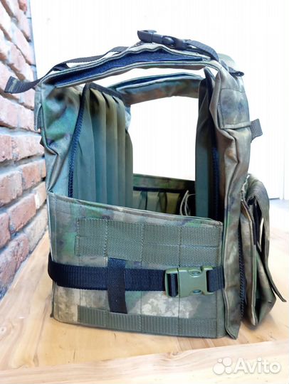 Бронежилет с плитами