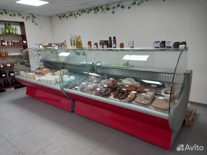 Продам холодильные витрины,морозильные лари