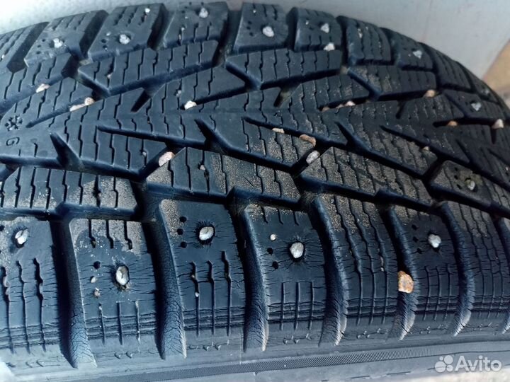 Nokian Tyres Hakkapeliitta 7 185/65 R15