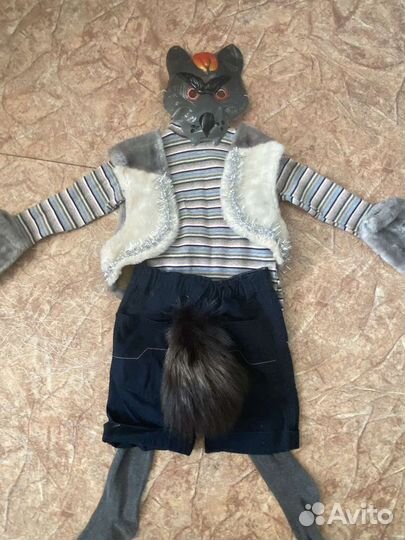 Новогодний костюм волка