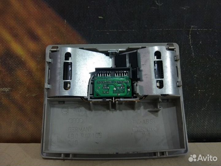 Плафон салона Audi Allroad C5 BES 2004