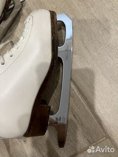 Фигурные коньки wifa 29