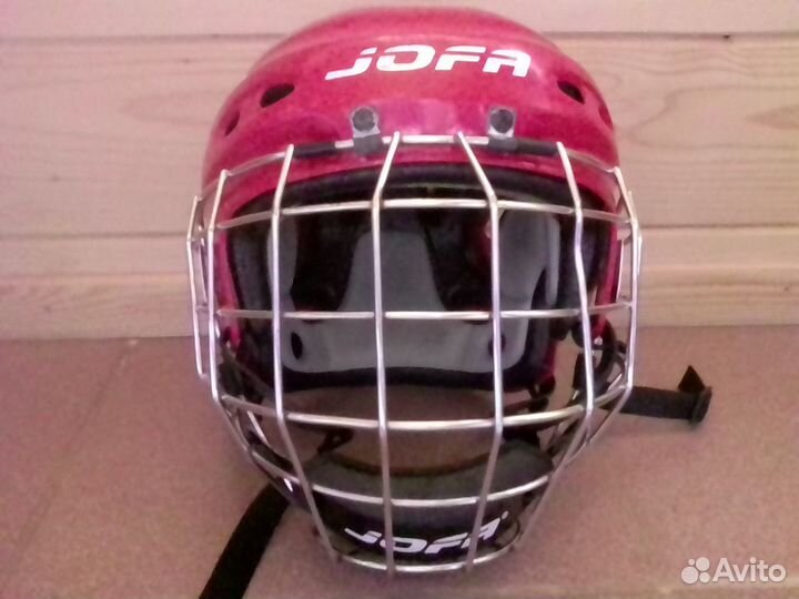 Хоккейный шлем jofa 690 р.M
