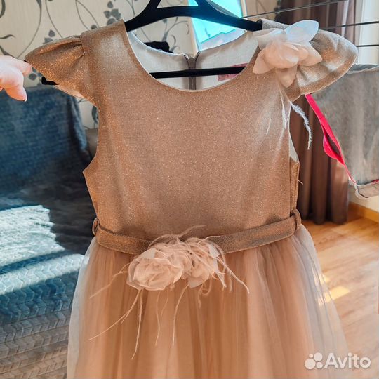 Нарядное платье для девочки 122 128