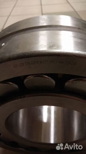 Подшипник поворотный 22328CA/W33