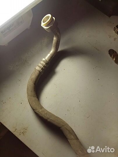 Трубка кондиционера Мерседес 221 A2218306815