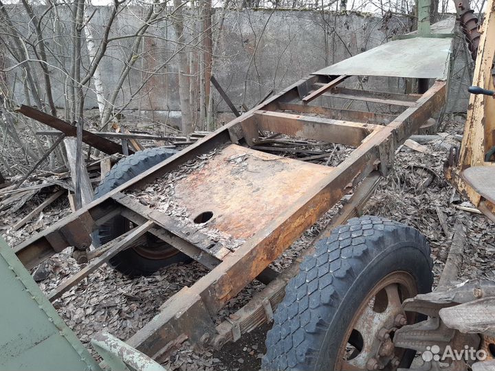 Прицеп тракторный 2птс 4 бу