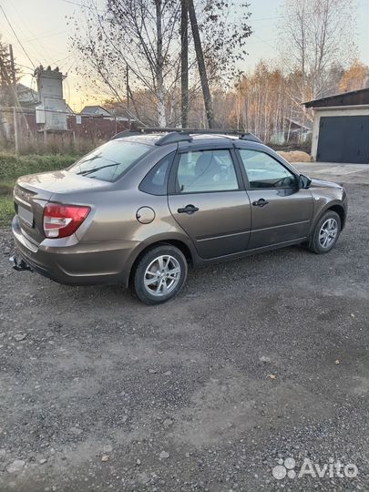 LADA Granta 1.6 МТ, 2018, 32 000 км